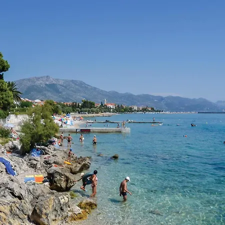 Appartement 2 Bedroom Stunning In *